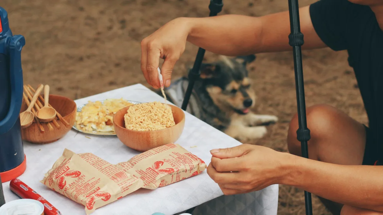 Easy Camping Meals: Complete Guide