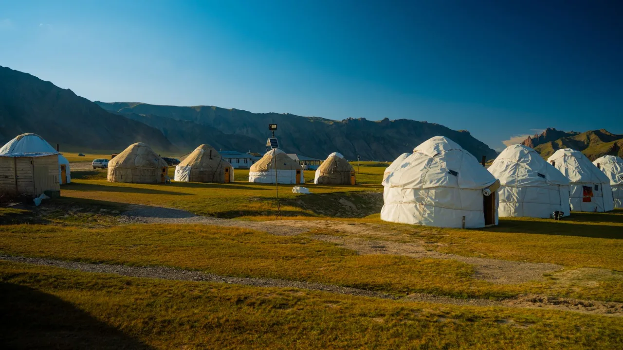 KOA Camping: Review, Prices, Alternatives